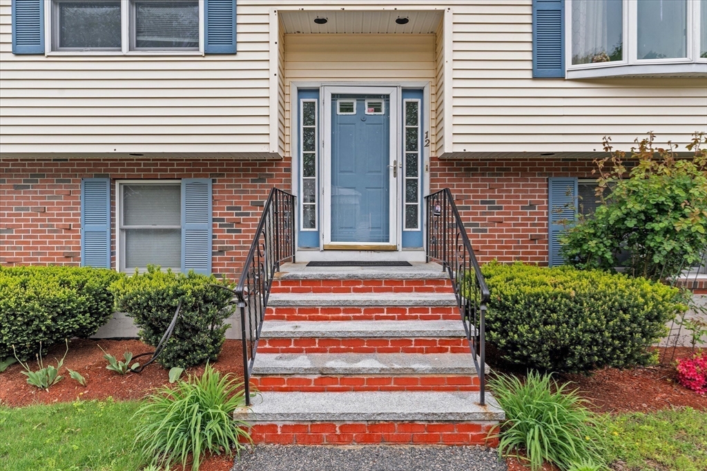 12 Centennial Cir