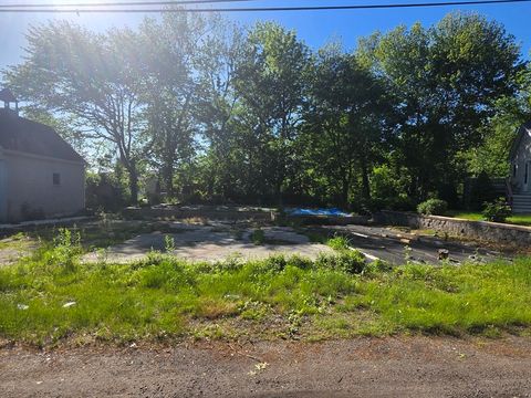 Photo of 7 Hanson Ct, Hanson, MA 02341 (MLS # 73528336)