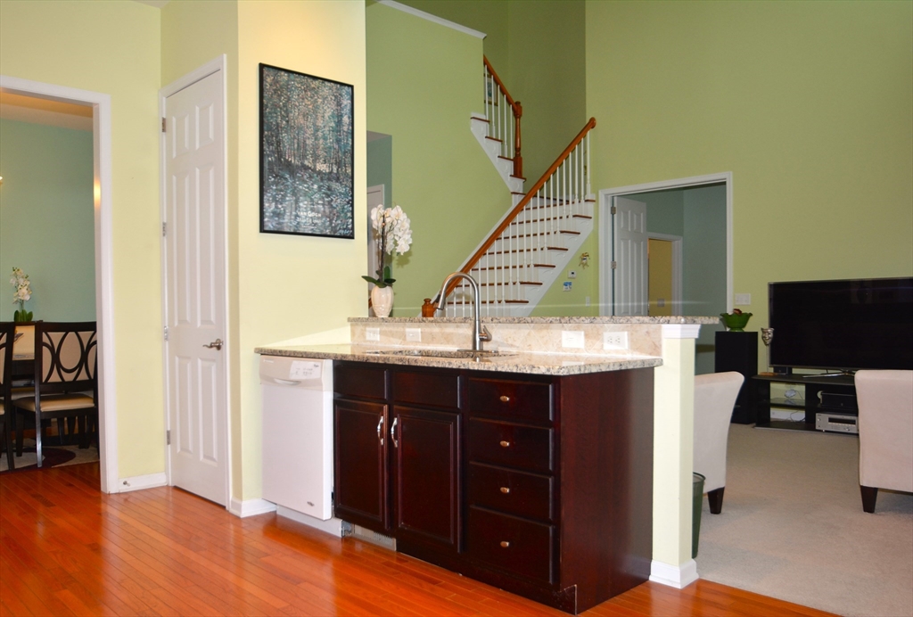 67 Sherwood Drive #67, Methuen, MA Photo #16