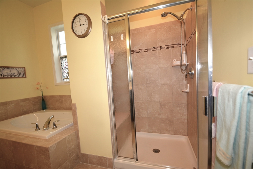 67 Sherwood Drive #67, Methuen, MA Photo #12