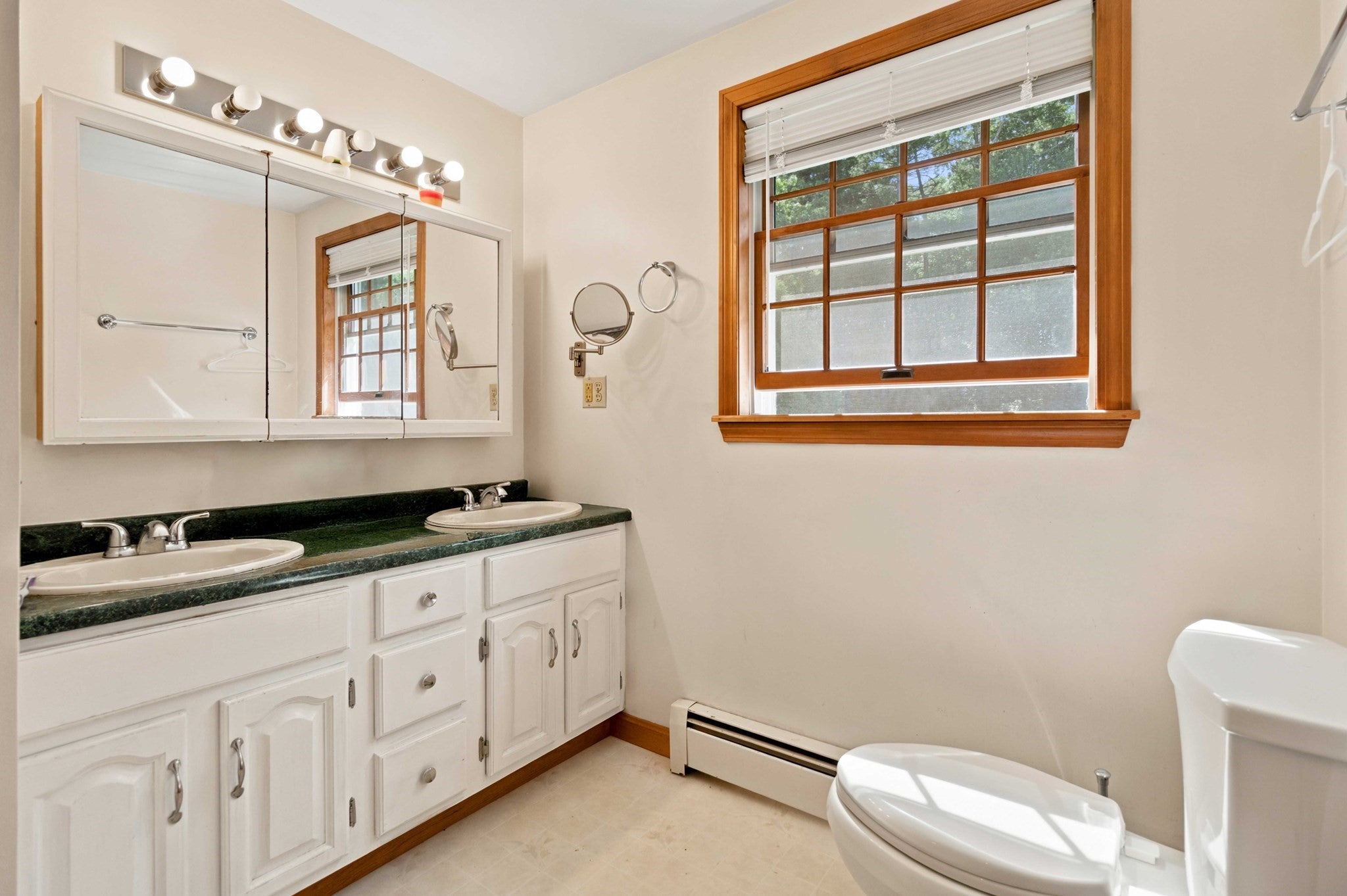 50 North St, Douglas, MA Photo #18