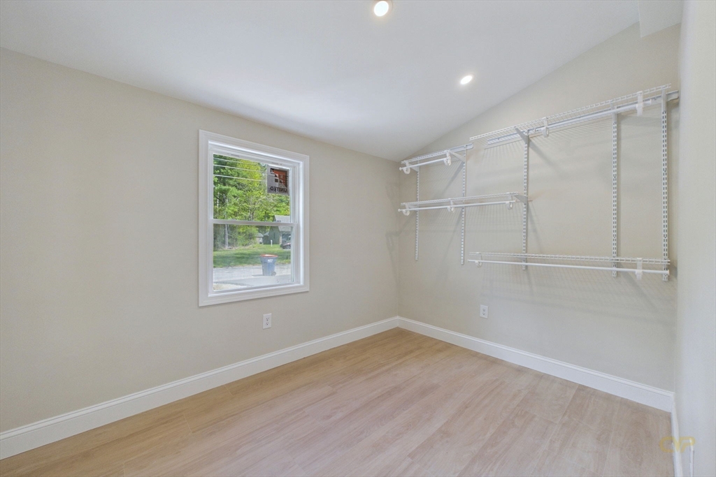 17 Southworth St, Lakeville, MA Photo #20