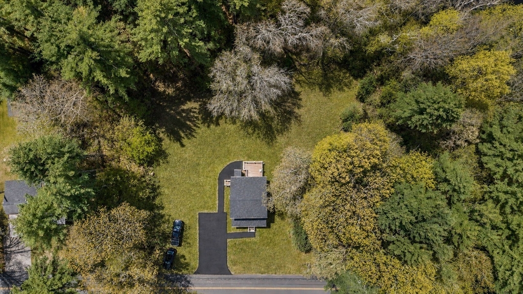 17 Southworth St, Lakeville, MA Photo #5