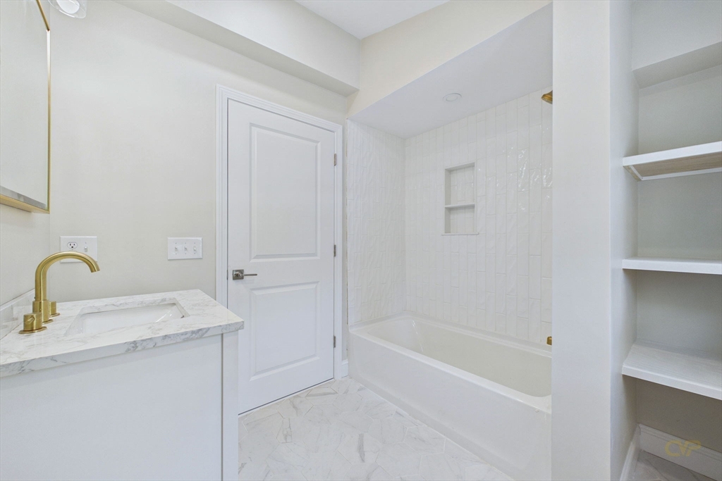 17 Southworth St, Lakeville, MA Photo #12