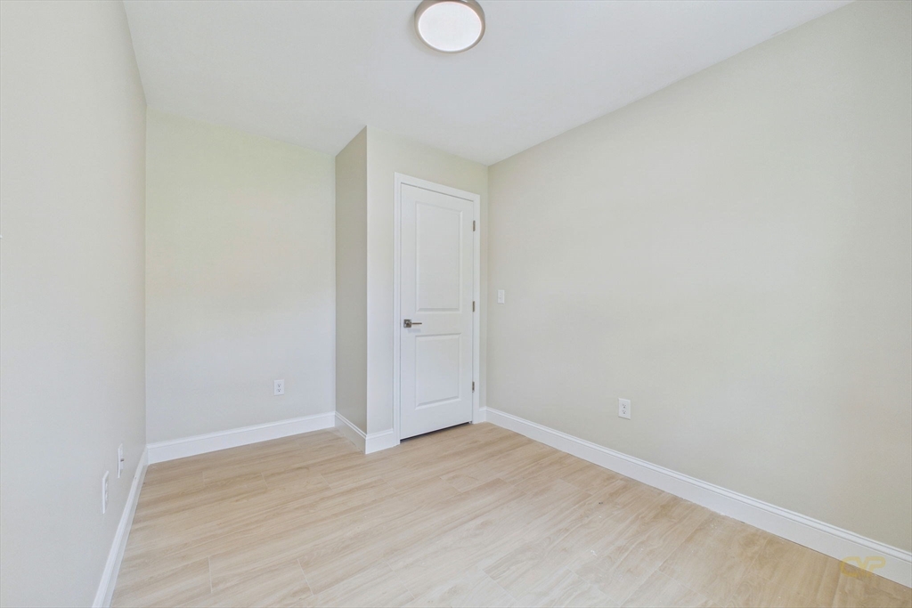 17 Southworth St, Lakeville, MA Photo #19