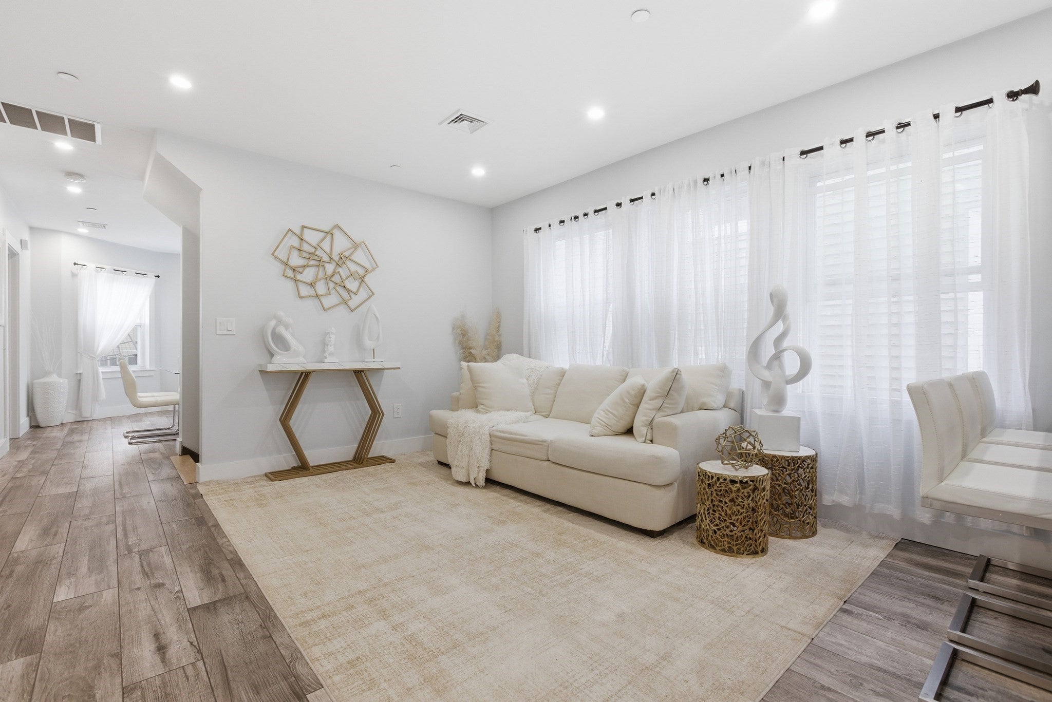 61 Shepton St