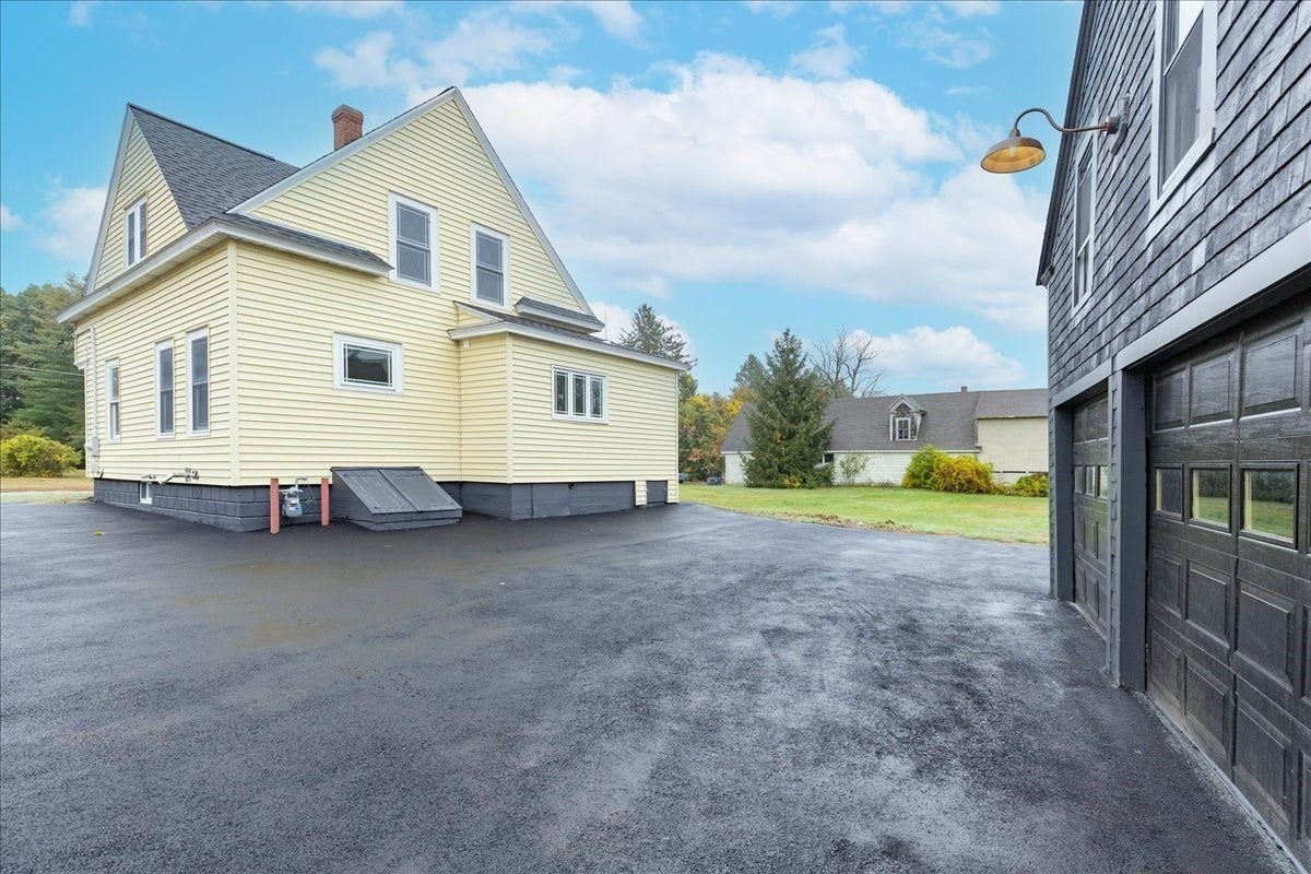 137 Hampshire Rd, Methuen, MA, 137 Hampshire Rd, Methuen, MA Photo #30