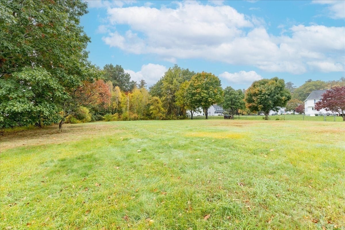 137 Hampshire Rd, Methuen, MA, 137 Hampshire Rd, Methuen, MA Photo #38