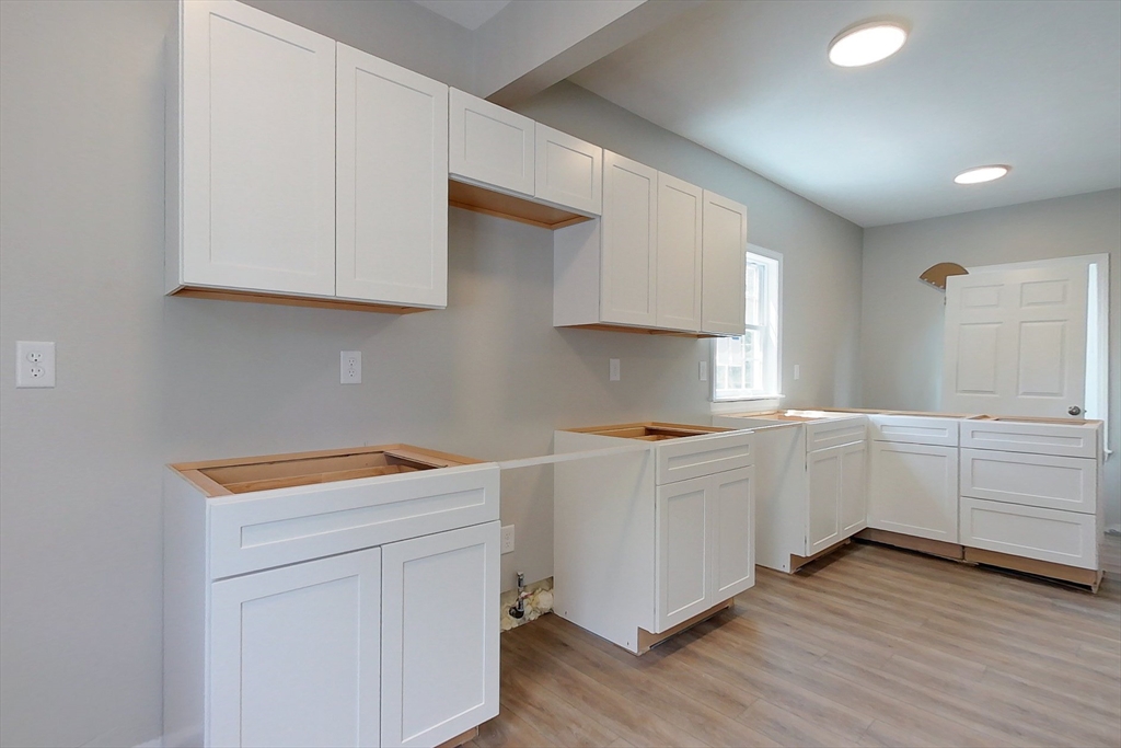 3 Williams St #2, Pepperell, MA Photo #4