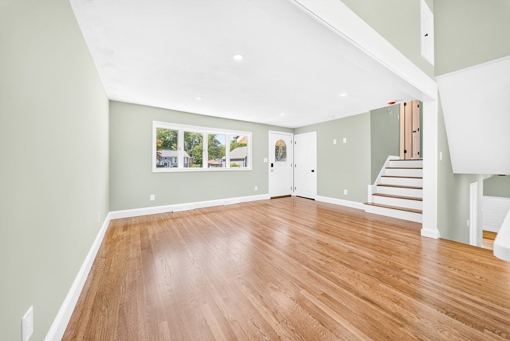 14 Clarence Street, Billerica, MA, 14 Clarence Street, Billerica, MA Photo #7