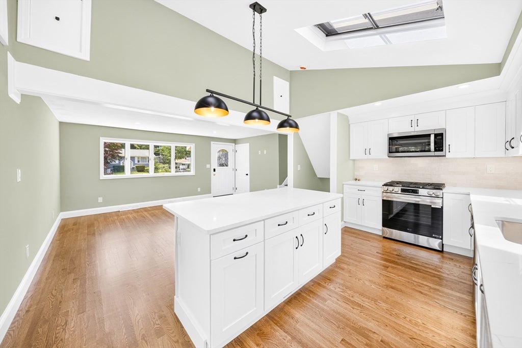 14 Clarence Street, Billerica, MA, 14 Clarence Street, Billerica, MA Photo #9
