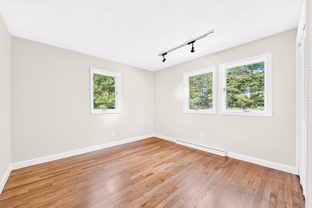 14 Clarence Street, Billerica, MA, 14 Clarence Street, Billerica, MA Photo #24