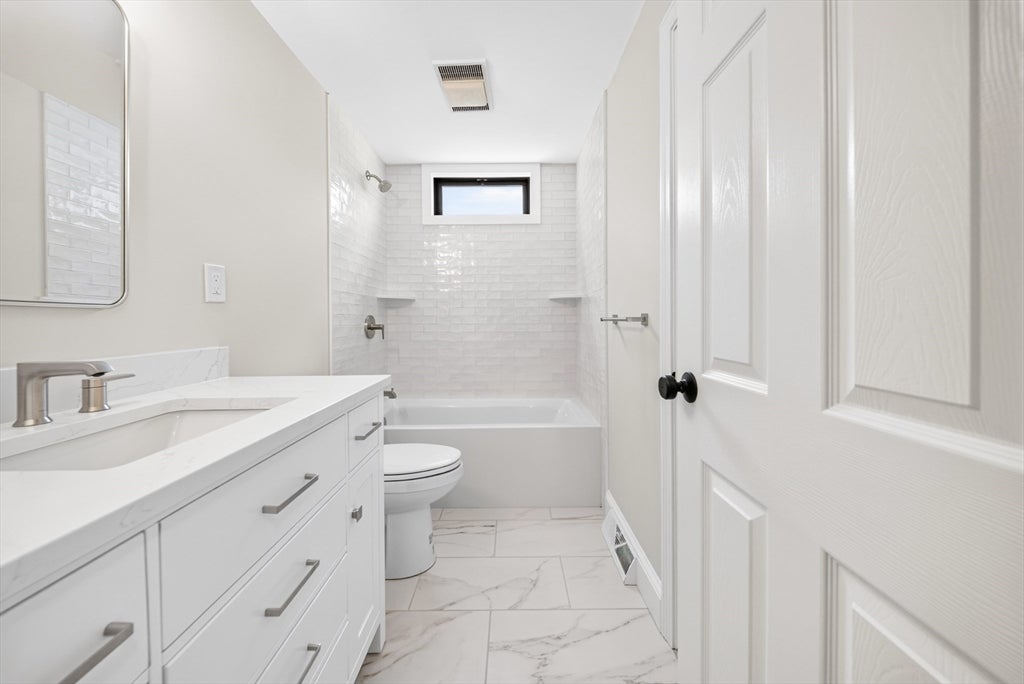 14 Clarence Street, Billerica, MA, 14 Clarence Street, Billerica, MA Photo #21