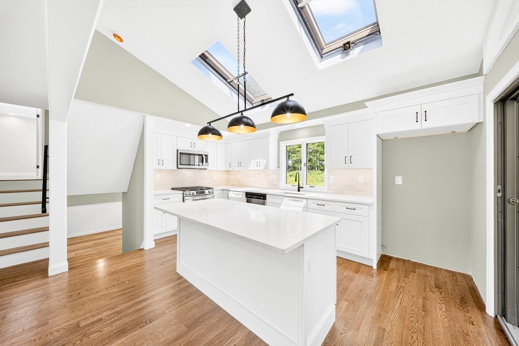 14 Clarence Street, Billerica, MA, 14 Clarence Street, Billerica, MA Photo #11