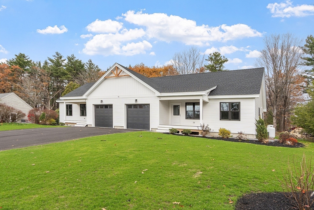 18 Buttonwood Place A