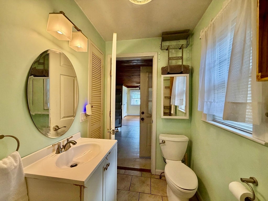 2 Colonial Road, Lynnfield, MA, 2 Colonial Road, Lynnfield, MA Photo #36