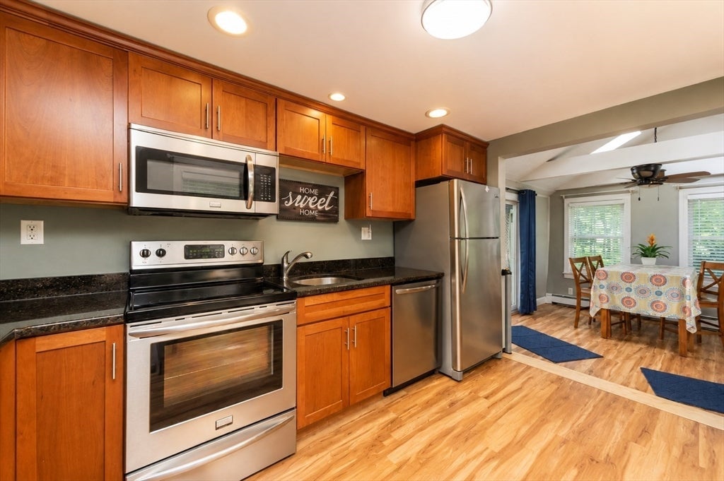 39 Harkins St, Clinton, MA, 39 Harkins St, Clinton, MA Photo #9