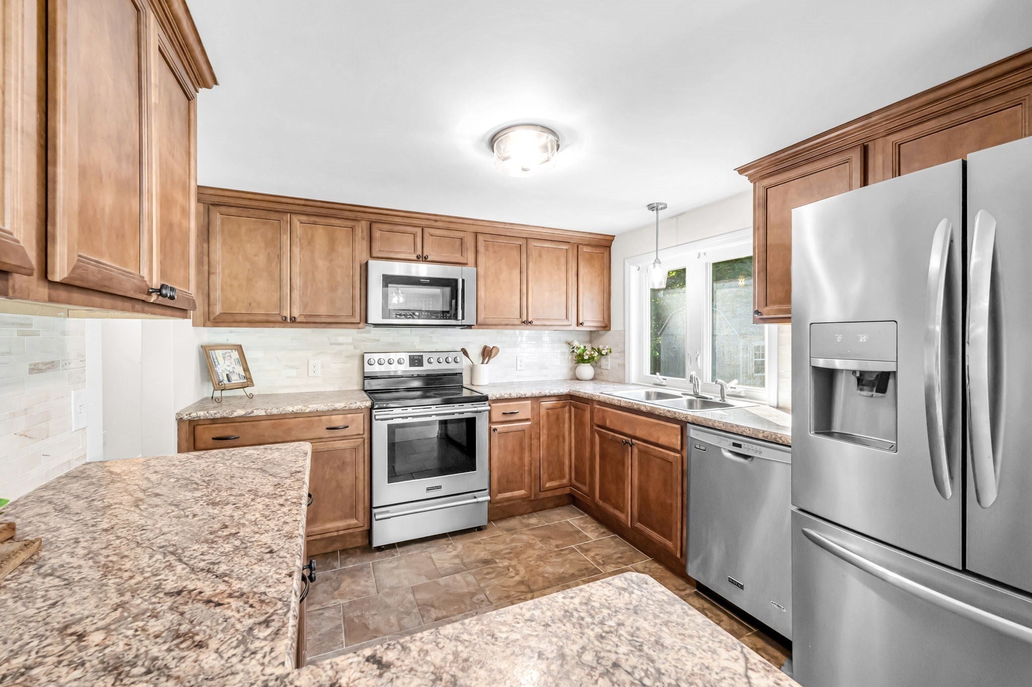 3055 Pine Street, Palmer, MA, 3055 Pine Street, Palmer, MA Photo #9