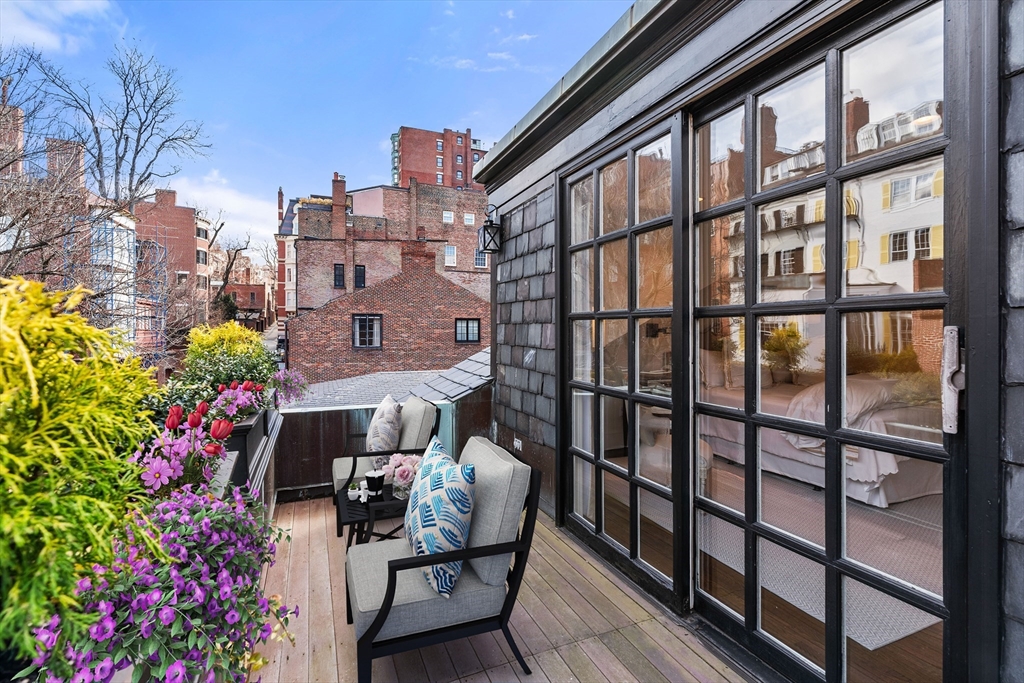 21 Branch Street, Boston, MA Photo #16