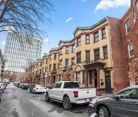 30 Edgerly 3 Boston MA 02115