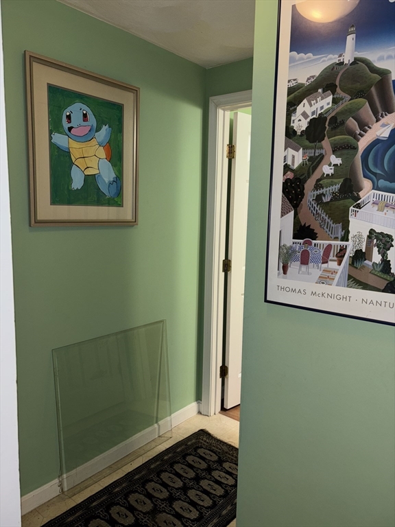 17 Arthur Gordon Dr 17