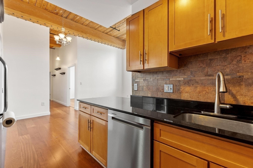 52 Lawrence Drive #515, Lowell, MA, 52 Lawrence Drive #515, Lowell, MA Photo #8