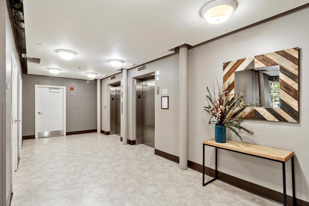 52 Lawrence Drive #515, Lowell, MA, 52 Lawrence Drive #515, Lowell, MA Photo #26