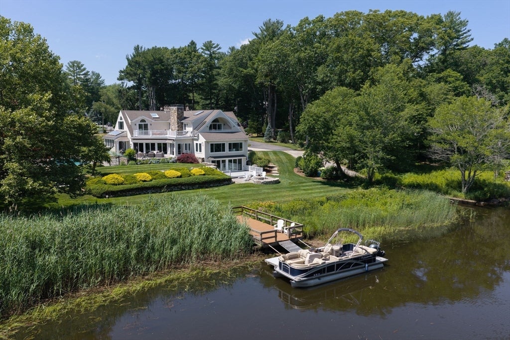 112 River Rd