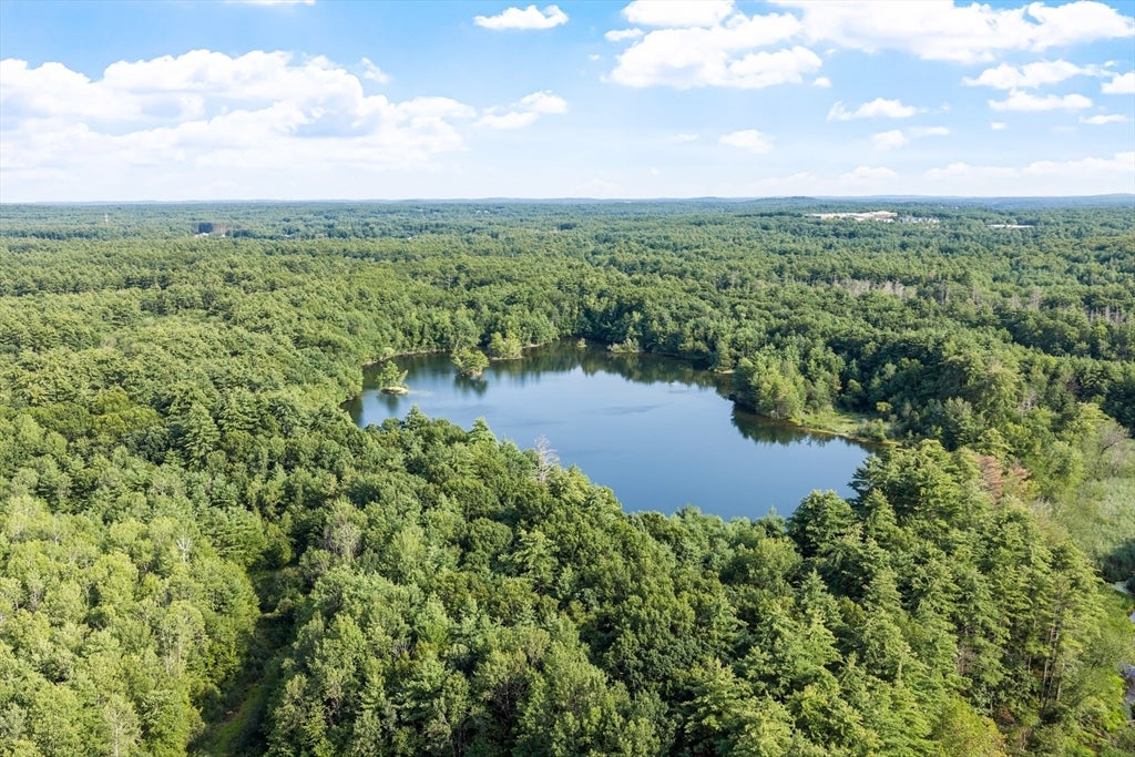 8 Trailside Way