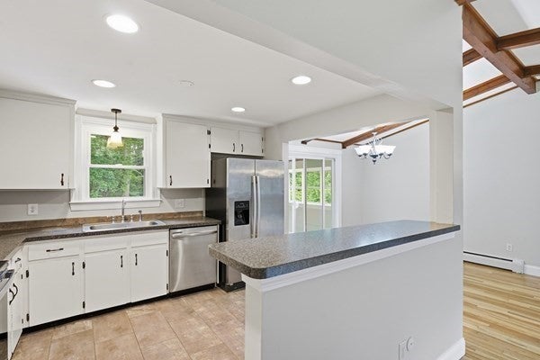80 Forest St, Bridgewater, MA, 80 Forest St, Bridgewater, MA Photo #3