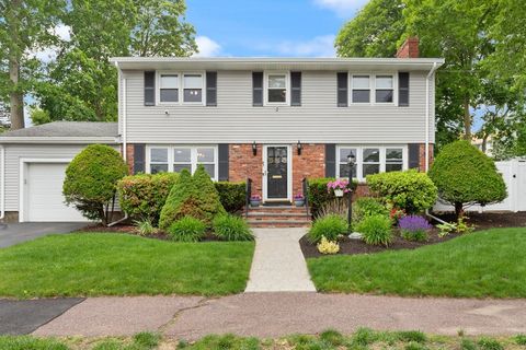 31 Doonan St Medford MA 02155