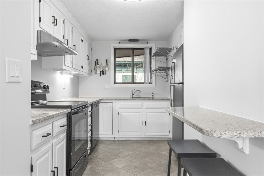 581 Mount Auburn Street 2