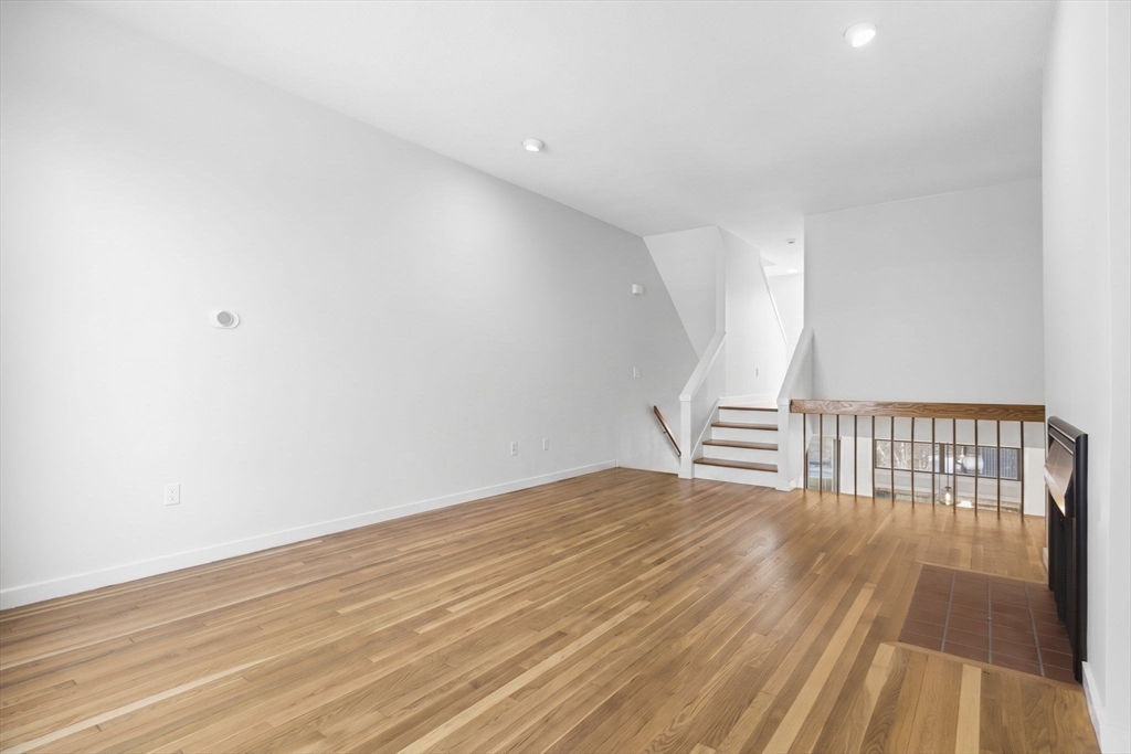 581 Mount Auburn Street 2