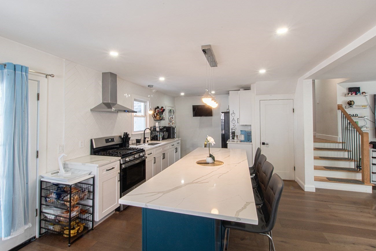 16 Thayer Street, Worcester, MA, 16 Thayer Street, Worcester, MA Photo #3