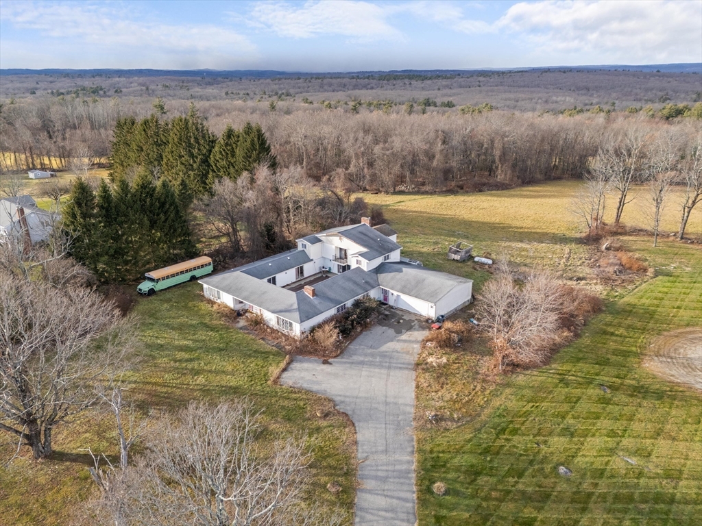 186 8 Lots Rd
