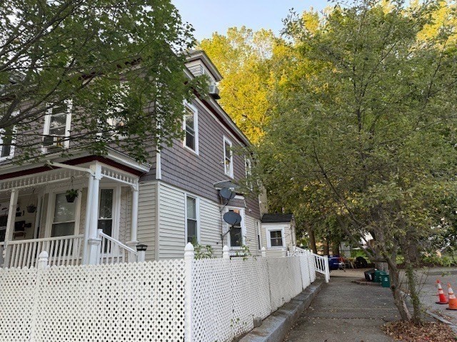 1 Clive St