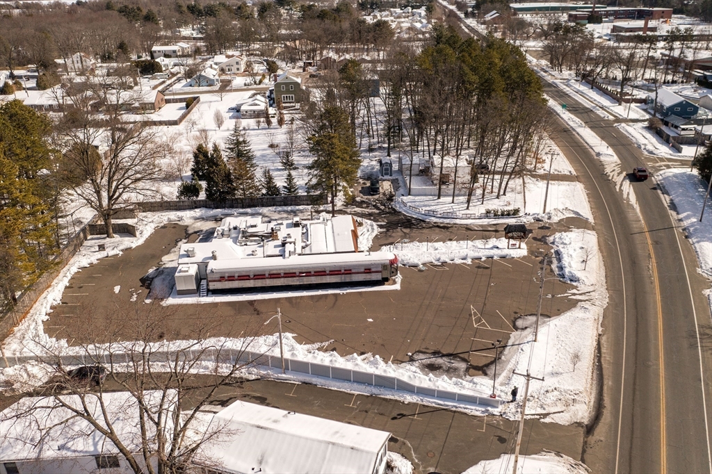 Chicopee, Massachusetts 01020, United States, ,2 BathroomsBathrooms,Residential,Active,104789