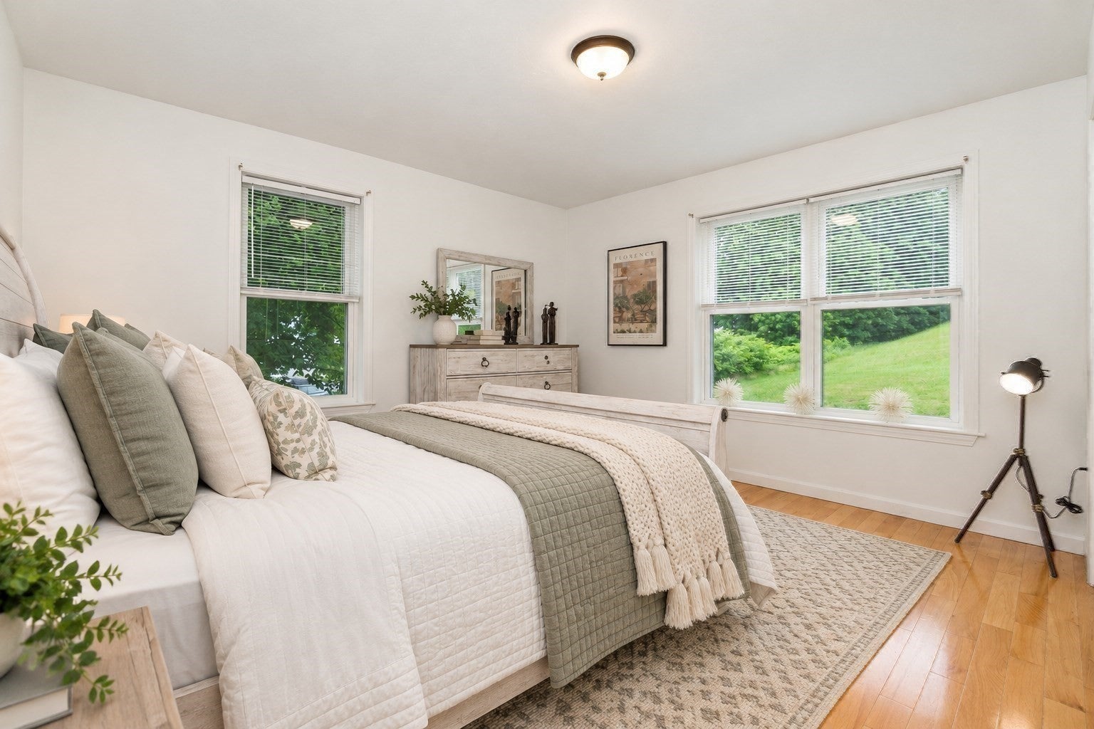 22 Plymouth St, Fitchburg, MA Photo #15