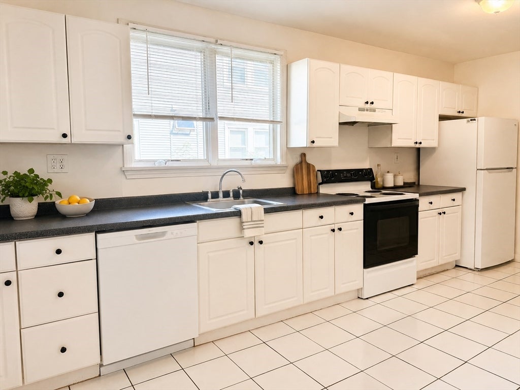 28 Trapelo Street #1, Boston, MA, 28 Trapelo Street #1, Boston, MA Photo #9