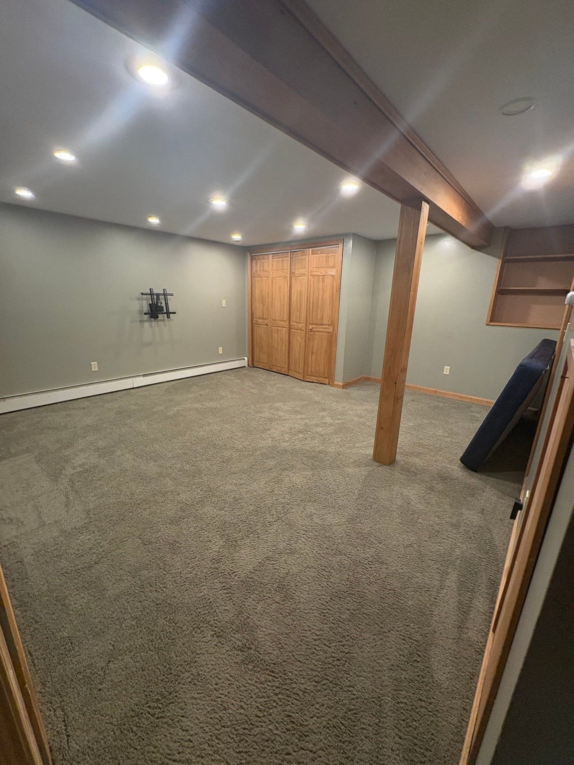 2 Fairmount Ave, Bristol, RI, 2 Fairmount Ave, Bristol, RI Photo #16