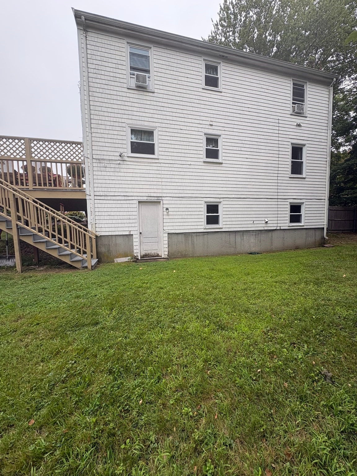 2 Fairmount Ave, Bristol, RI, 2 Fairmount Ave, Bristol, RI Photo #18