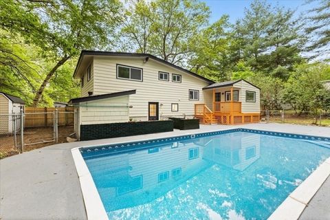 26 Spring Lane Framingham MA 01701