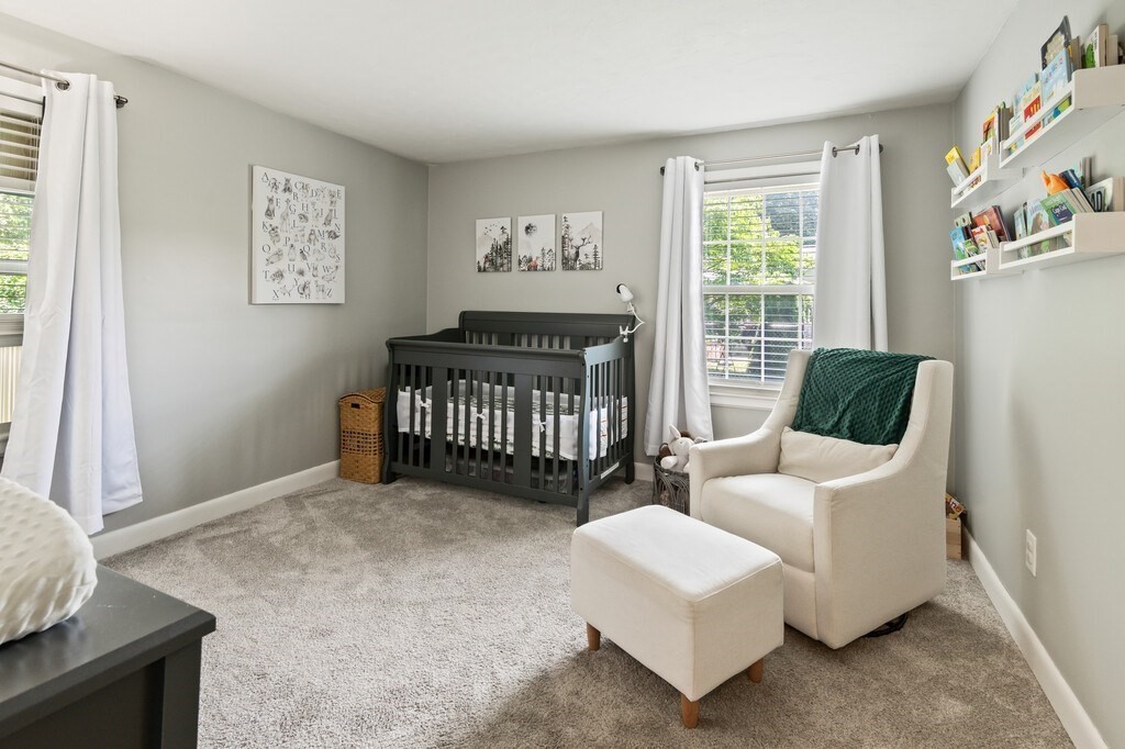 Shrewsbury, Massachusetts 01545, United States, 4 Bedrooms Bedrooms, ,2 BathroomsBathrooms,Residential,Active,172148