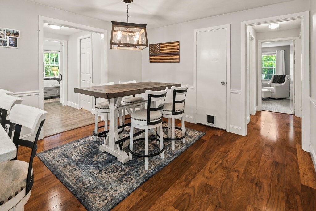 Shrewsbury, Massachusetts 01545, United States, 4 Bedrooms Bedrooms, ,2 BathroomsBathrooms,Residential,Active,172148