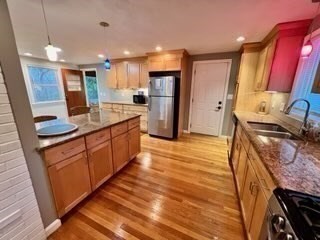 27 Sunset Drive