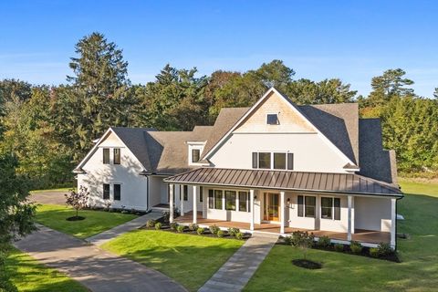 2 Lily Lane Wenham MA 01984