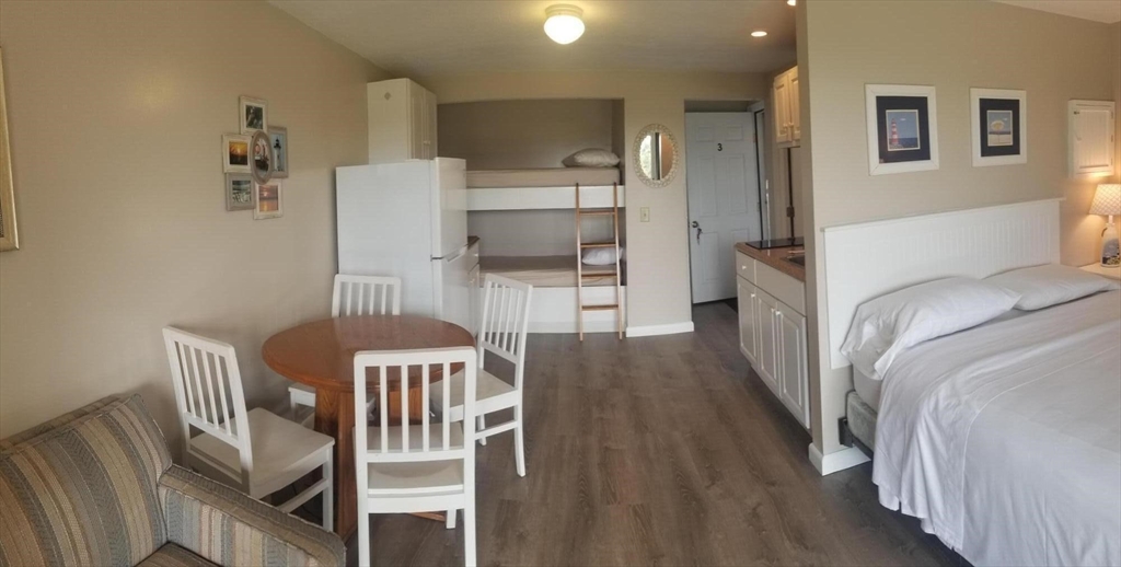 132 Shore Road 3