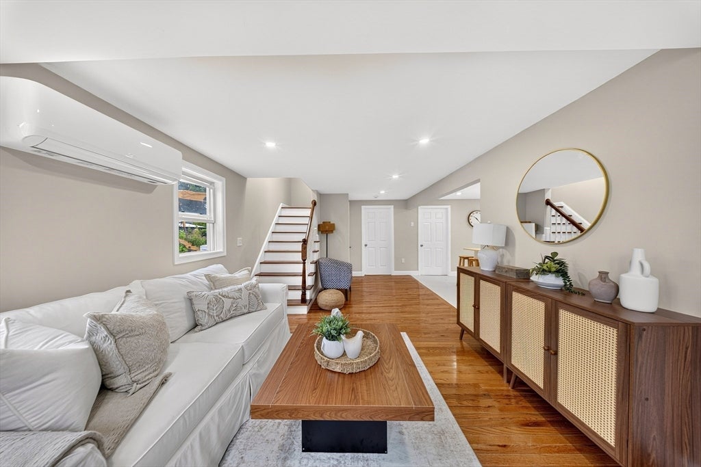 11 S Berryman St, Westport, MA Photo #6