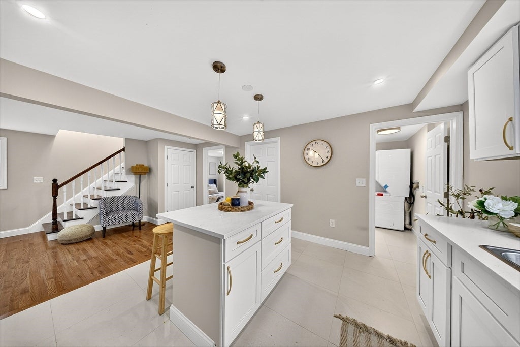 11 S Berryman St, Westport, MA Photo #4