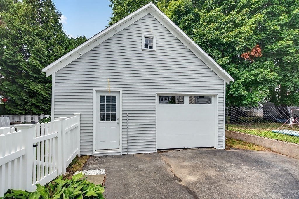 10 Hazel Street, Milton, MA, 10 Hazel Street, Milton, MA Photo #28